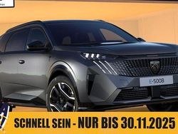 Grau Neu 2025 Peugeot 5008 GT Van / Kleinbus | 53.890 € (Teuer)