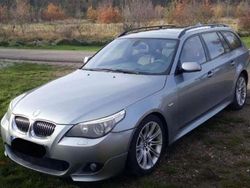 Grau Gebraucht 2006 BMW 550 Kombi | 4.499 €