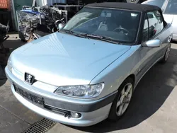 Blau Gebraucht 2001 Peugeot 306 Cabriolet Cabrio | 1.300 €