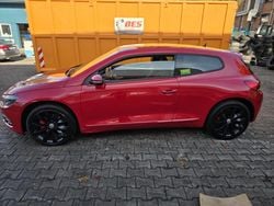 Rot Gebraucht 2009 VW Scirocco R-line Coupé | 7.800 € (Fairer Preis)