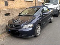 Blau Gebraucht 2001 Opel Astra Cabriolet Cabrio | 1.800 € (Fairer Preis)