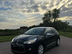 Schwarz Gebraucht 2014 Citroën DS3 Kleinwagen | 6.000 € (Fairer Preis)