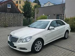 Weiß Gebraucht 2011 Mercedes E250 Limousine | 6.950 € (Guter Preis)