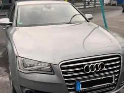 Silber Gebraucht 2012 Audi A8 Sport Limousine | 17.900 € (Guter Preis)