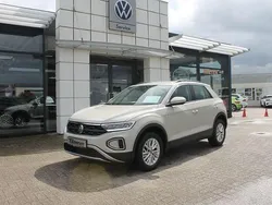 Grau Gebraucht 2024 VW T-Roc Life SUV | 26.979 € (Guter Preis)