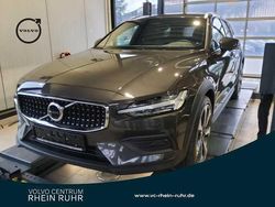 Gebraucht 2023 Volvo V60 CC Kombi | 39.850 € (Fairer Preis)