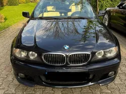 Blau Gebraucht 2003 BMW 330 Cabriolet M Sport Cabrio | 24.500 €