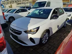 Weiß Gebraucht 2022 Opel Corsa Edition Limousine | 12.380 € (Fairer Preis)