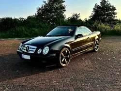 Schwarz Gebraucht 2000 Mercedes CLK200 Cabrio | 2.999 € (Fairer Preis)