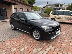 Schwarz Gebraucht 2011 BMW X1 xLine SUV | 9.450 € (Fairer Preis)