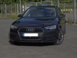 Blau Gebraucht 2016 Audi A4 Ambiente Kombi | 14.150 € (Guter Preis)