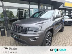 Granite crystal met. clear coat Gebraucht 2020 Jeep Grand Cherokee Trailhawk SUV | 39.990 € (Teuer)