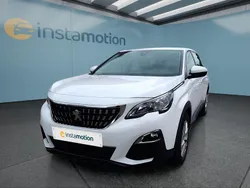 Weiß Gebraucht 2021 Peugeot 5008 Van / Kleinbus | 20.299 € (Fairer Preis)