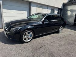 Schwarz Gebraucht 2017 Mercedes C350e Kombi | 18.350 € (Superpreis)