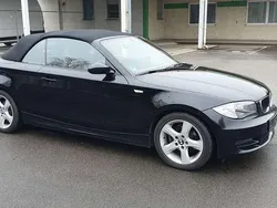 Schwarz 2 Gebraucht 2009 BMW 118 Cabriolet Cabrio | 9.900 € (Fairer Preis)