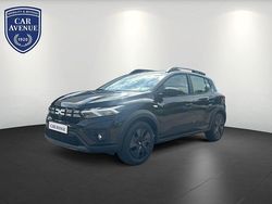 Schwarz (perlmuttschwarz metallic (schwarz)) Gebraucht 2024 Dacia Sandero Expression Kleinwagen | 18.450 € (Fairer Preis)
