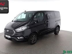 Schwarz Gebraucht 2021 Ford Tourneo Custom Titanium Van / Kleinbus | 35.880 € (Etwas zu teuer)