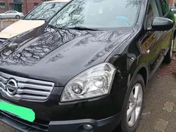 Schwarz Gebraucht 2009 Nissan Qashqai +2 SUV | 4.300 € (Fairer Preis)