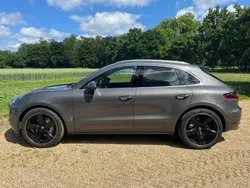 Grau Gebraucht 2014 Porsche Macan S SUV | 34.500 € (Etwas zu teuer)