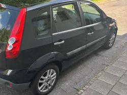 Blau Gebraucht 2006 Ford Fiesta Fun X Kleinwagen | 650 € (Superpreis)