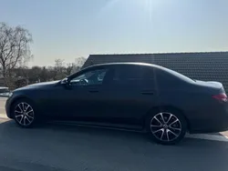 Schwarz Gebraucht 2023 Mercedes E220 Limousine | 45.500 € (Fairer Preis)