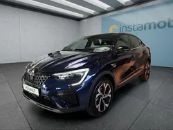 Blau Gebraucht 2024 Renault Arkana SUV | 31.699 € (Teuer)