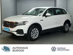 Pure white Gebraucht 2022 VW Touareg Basis SUV | 41.870 € (Superpreis)