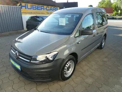 Grau Gebraucht 2020 VW Caddy Trendline Van / Kleinbus | 20.850 € (Fairer Preis)