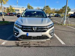 Grau Gebraucht 2022 Dacia Jogger Extreme Van / Kleinbus | 12.980 €