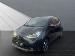 Grau Gebraucht 2021 Toyota Aygo X-play Kleinwagen | 10.950 € (Fairer Preis)