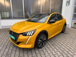 Gelb Gebraucht 2020 Peugeot e-208 Allure Kleinwagen | 17.200 € (Etwas zu teuer)