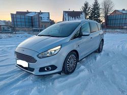Silber Gebraucht 2019 Ford S-MAX Titanium Van / Kleinbus | 14.900 € (Superpreis)