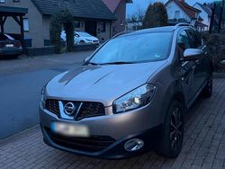 Braun Gebraucht 2011 Nissan Qashqai +2 SUV | 9.000 € (Etwas zu teuer)