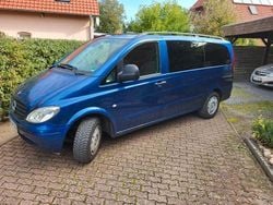 Blau Gebraucht 2006 Mercedes Vito Van / Kleinbus | 6.800 € (Fairer Preis)