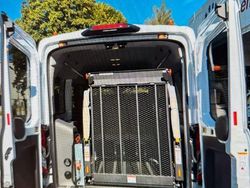 Weiß Gebraucht 2024 Ford Transit Trend Kombi | 56.900 €