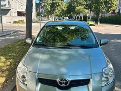 Grau Gebraucht 2008 Toyota Auris Kleinwagen | 3.300 € (Guter Preis)