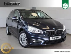 Blau Gebraucht 2015 BMW 218 Active Tourer Luxury Line Van / Kleinbus | 13.770 € (Fairer Preis)
