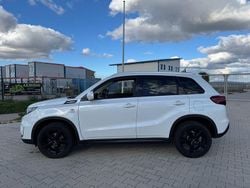 Weiß Gebraucht 2021 Suzuki Vitara Comfort SUV | 12.799 € (Superpreis)