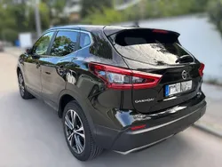Schwarz Gebraucht 2019 Nissan Qashqai N-Connecta SUV | 15.250 € (Guter Preis)