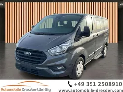 Grau Gebraucht 2022 Ford Transit Custom Trend Kombi | 29.980 € (Etwas zu teuer)