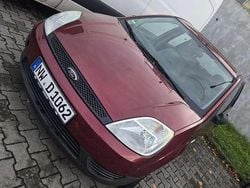 Gebraucht 2002 Ford Fiesta Ghia Kleinwagen | 500 € (Superpreis)