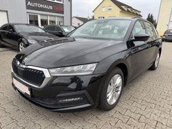 Schwarz Gebraucht 2021 Skoda Octavia Ambition Kombi | 17.399 € (Fairer Preis)
