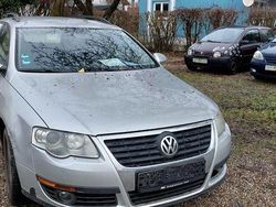 Silber Gebraucht 2008 VW Passat Trendline Kombi | 900 € (Superpreis)