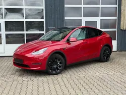 Rot Gebraucht 2022 Tesla Model Y SUV | 45.220 €