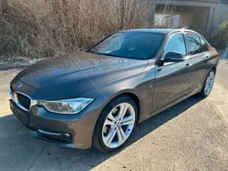 Braun Gebraucht 2011 BMW 320 Sport Line Limousine | 12.390 € (Teuer)
