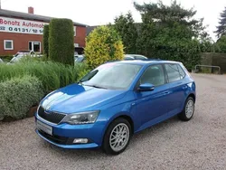 Blau Gebraucht 2018 Skoda Fabia Drive Limousine | 11.980 € (Fairer Preis)