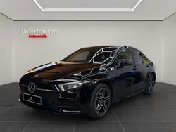 Schwarz Gebraucht 2020 Mercedes A250 AMG line Limousine | 27.500 € (Teuer)