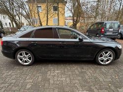 Schwarz Gebraucht 2014 Audi A6 Ambiente Limousine | 14.000 € (Fairer Preis)