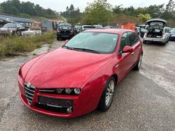 Rot Gebraucht 2006 Alfa Romeo 159 Limousine | 850 € (Guter Preis)