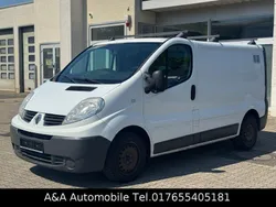 Weiß Gebraucht 2011 Renault Trafic Van | 7.880 € (Etwas zu teuer)